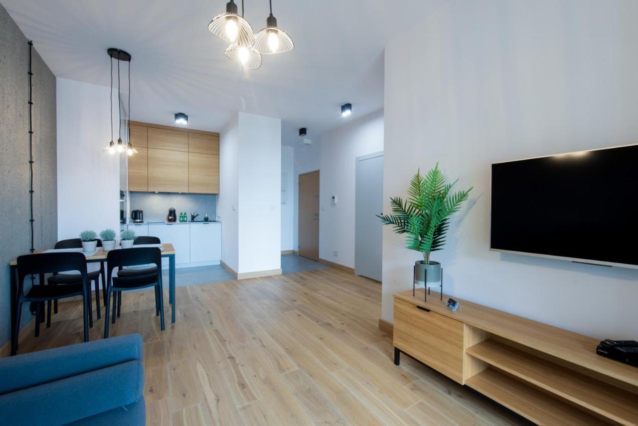 Aparthotel Kolejowa Apartamenty Warschau Exterior foto