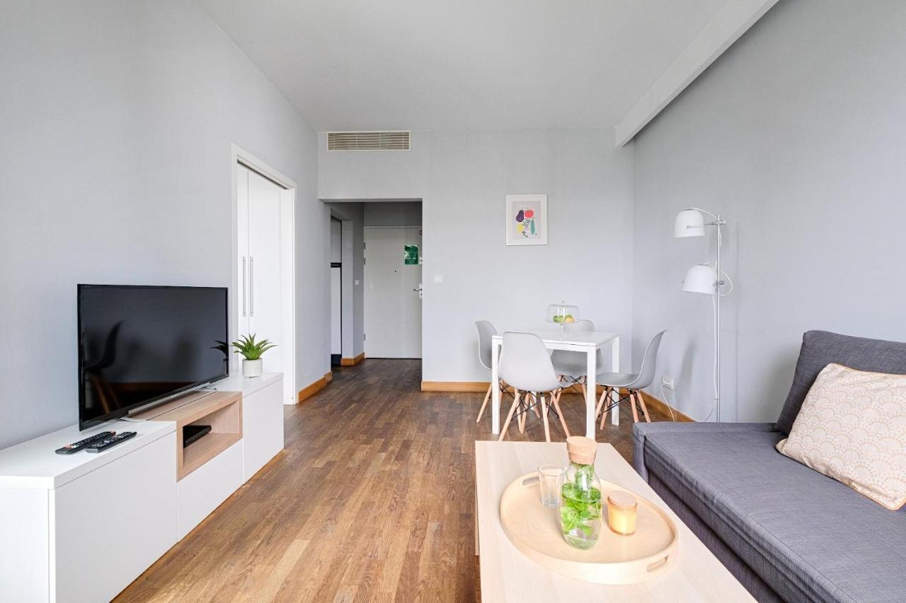 Aparthotel Kolejowa Apartamenty Warschau Exterior foto