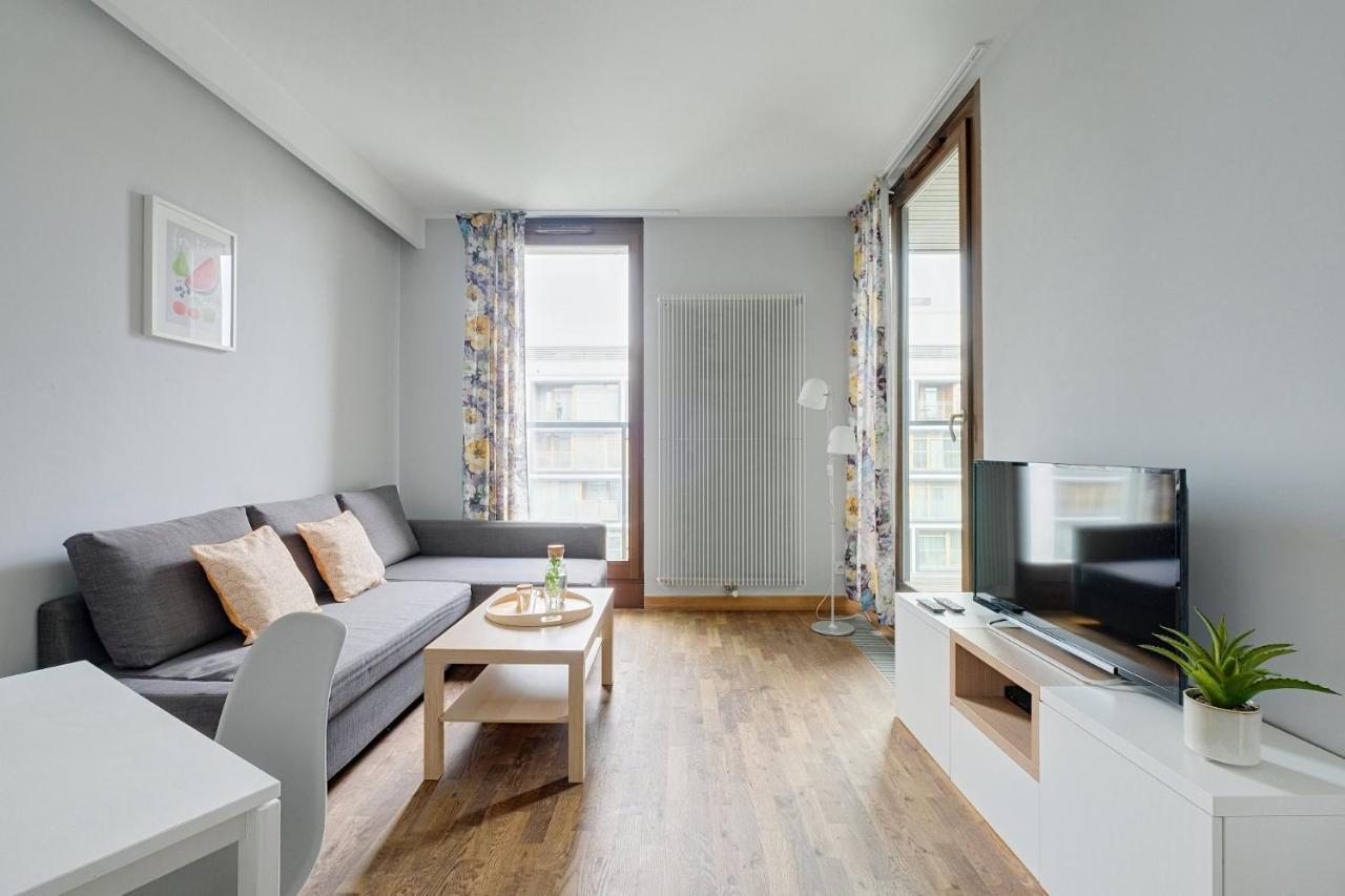 Aparthotel Kolejowa Apartamenty Warschau Exterior foto
